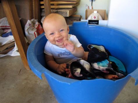 washing machine girl smile